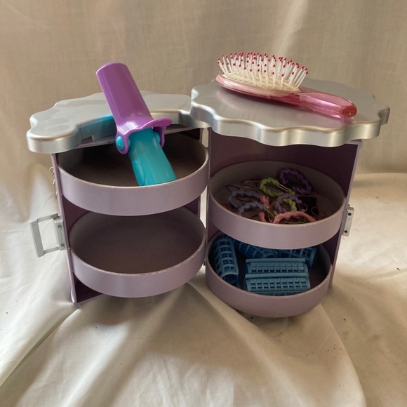 AG Salon Set: Vanity, Hairstyling Caddy & Styling Chair - $20 each! - Picture 7 of 9